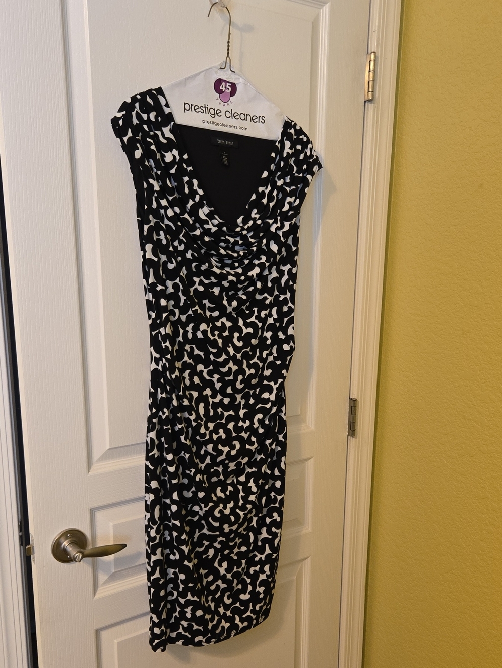 White House Black Market Black & White Printed Cowl Midi Dress Lined